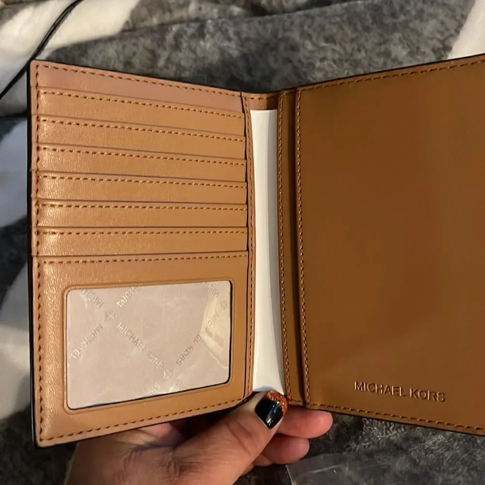 Michael Kors Wallet Jet Set Travel Passport Holder Wallet Case Brown Leather
